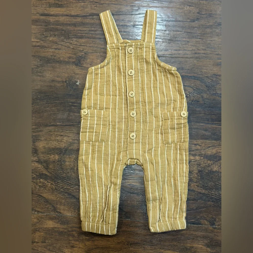 Bundle of baby boy clothes - Picture 4 of 7